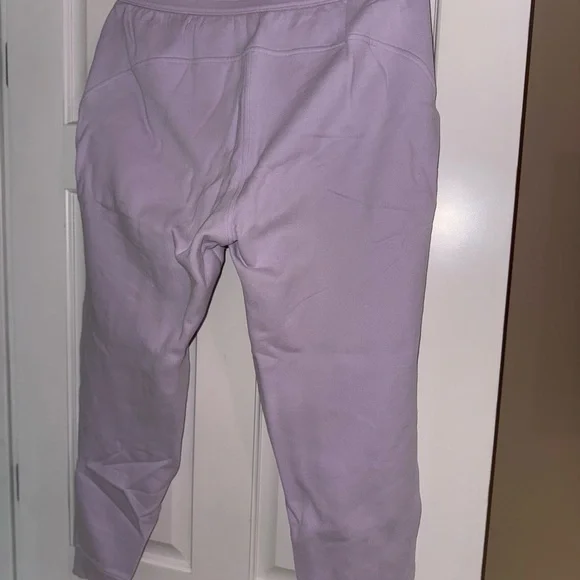 Lululemon Light Purple Scuba High Rise Jogger Sweatpants 10 - Picture 2 of 3